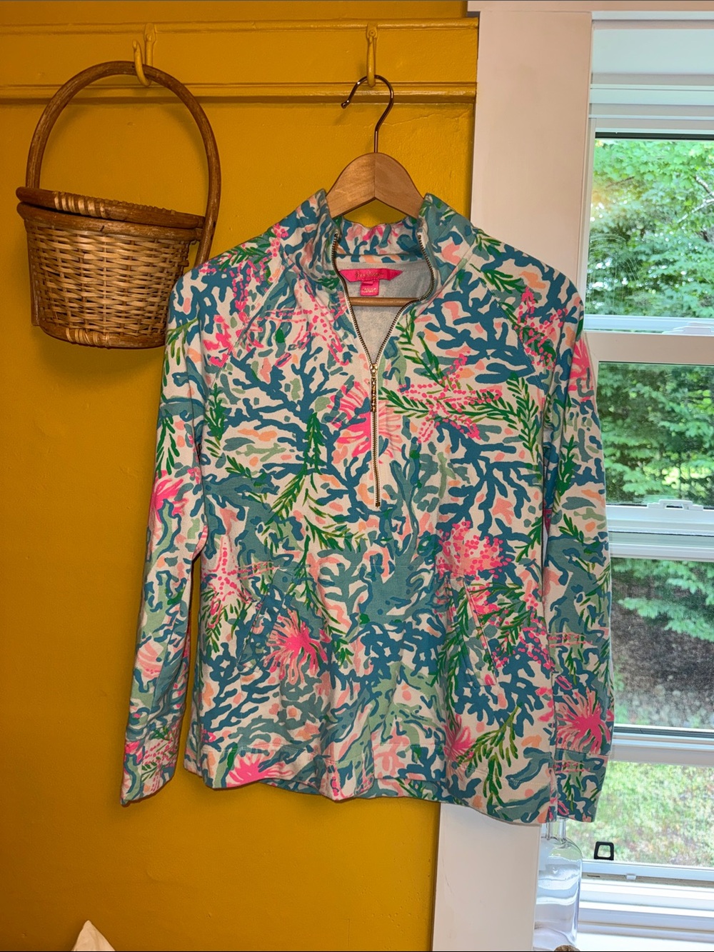 Lilly Pulitzer UPF+ Skipper Popover, Size Small